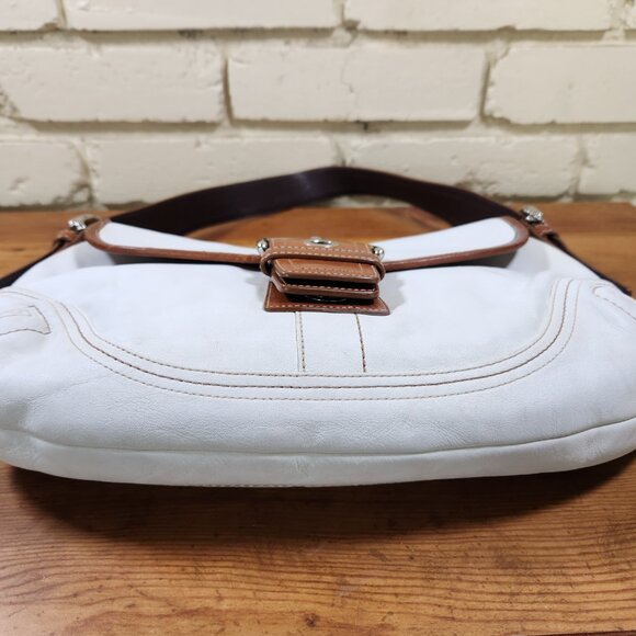 Coach Soho Pebbled White Leather Shoulder Bag - Picture 6 of 14